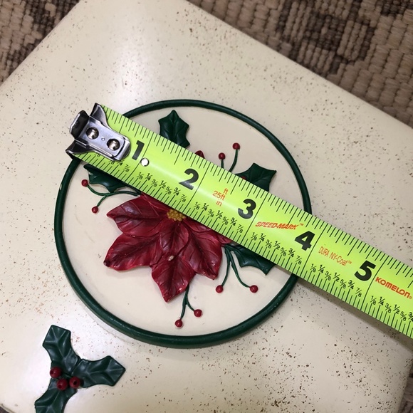 VTG Metal Poinsettia Wall/Door Hanging Planter Pocket Flower Letter Mail Holder - Picture 8 of 10